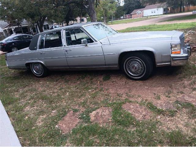 1986 Cadillac Fleetwood (CC-2111967) for sale in Cadillac, Michigan