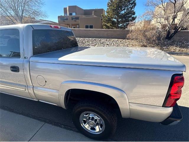 2005 Chevrolet Silverado (CC-2112065) for sale in Cadillac, Michigan