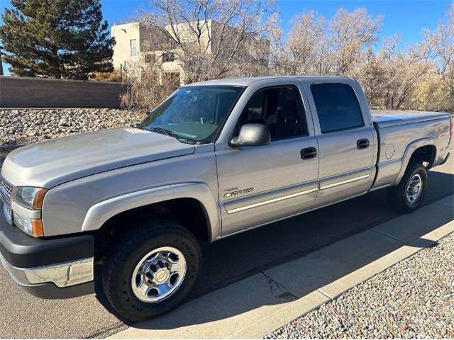2005 Chevrolet Silverado (CC-2112065) for sale in Cadillac, Michigan