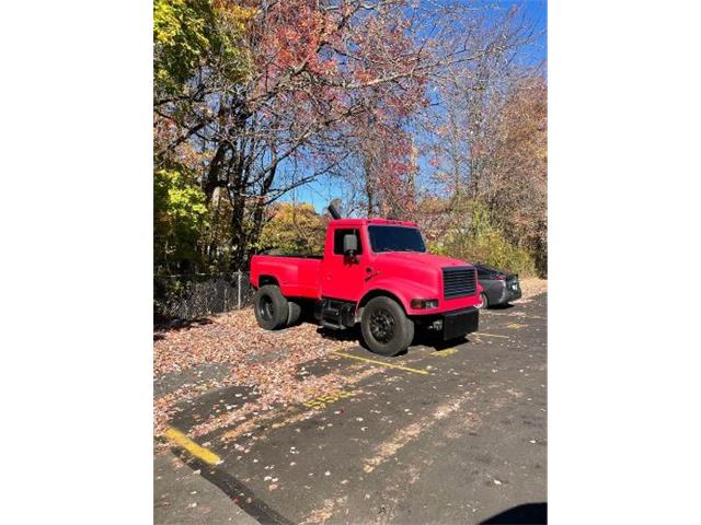1999 International 4700 (CC-2112126) for sale in Cadillac, Michigan