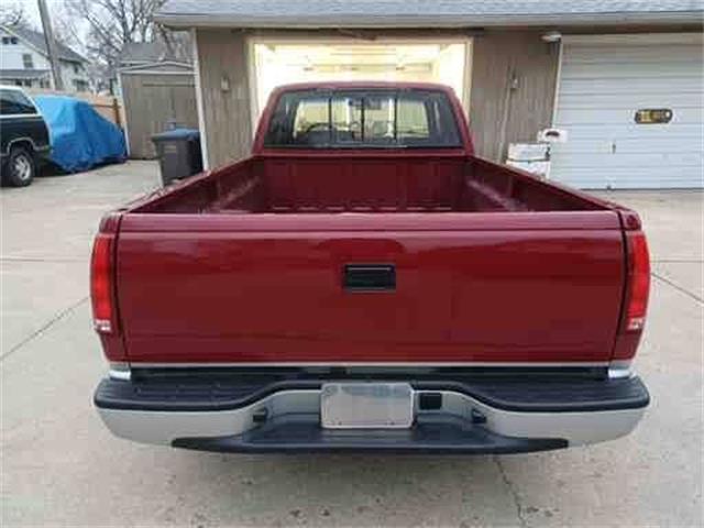 1989 Chevrolet Silverado (CC-2112210) for sale in Cadillac, Michigan