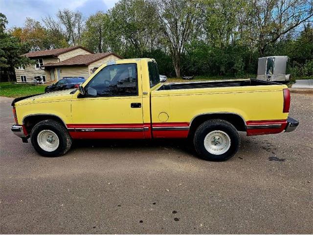 1990 Chevrolet C/K 1500 (CC-2112247) for sale in Cadillac, Michigan