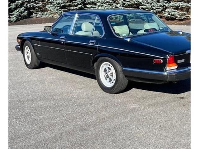 1987 Jaguar XJ (CC-2112360) for sale in Cadillac, Michigan