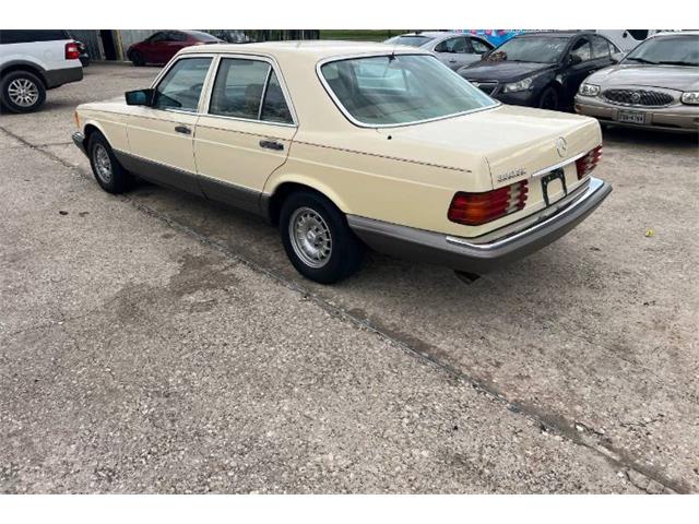 1984 Mercedes-Benz 300SE (CC-2112525) for sale in Cadillac, Michigan