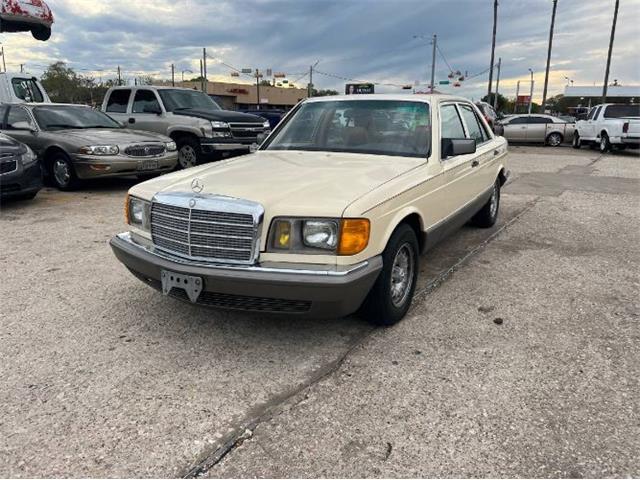1984 Mercedes-Benz 300SE (CC-2112525) for sale in Cadillac, Michigan