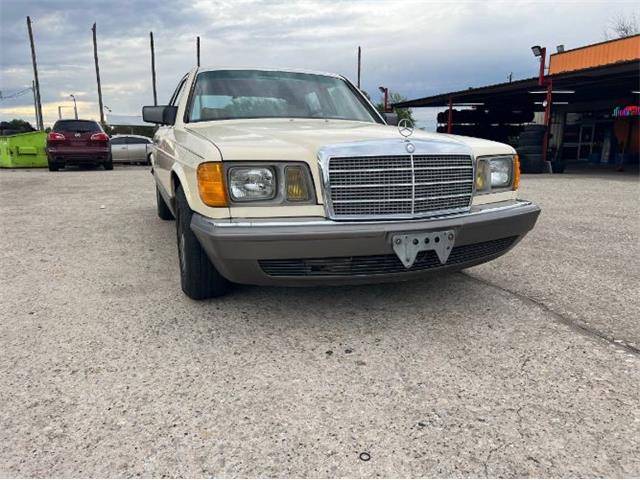 1984 Mercedes-Benz 300SE (CC-2112525) for sale in Cadillac, Michigan