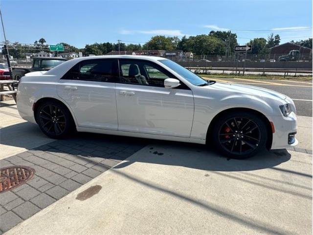 2023 Chrysler 300C (CC-2112661) for sale in Cadillac, Michigan