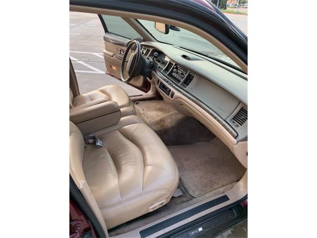 1997 Lincoln Town Car (CC-2112761) for sale in Cadillac, Michigan