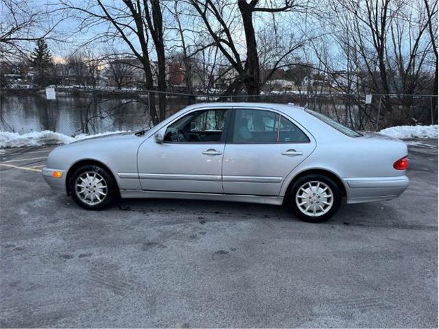 2000 Mercedes-Benz E320 (CC-2112962) for sale in Cadillac, Michigan