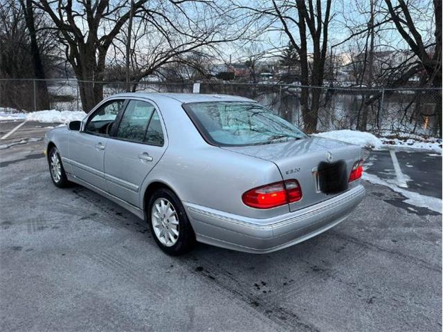 2000 Mercedes-Benz E320 (CC-2112962) for sale in Cadillac, Michigan