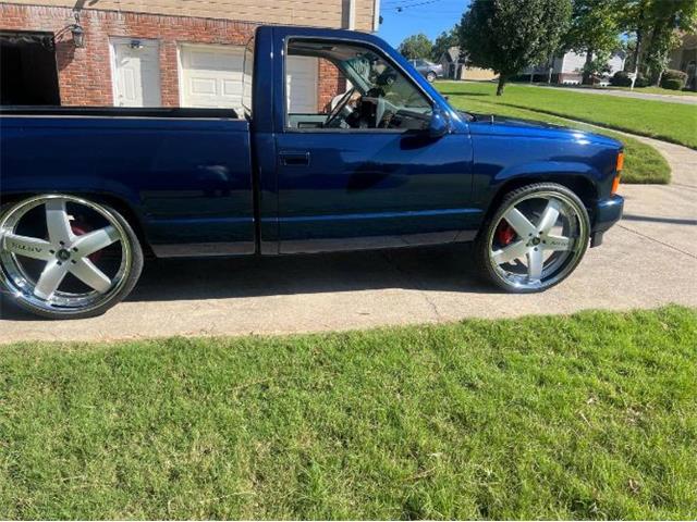 1988 Chevrolet Silverado (CC-2113000) for sale in Cadillac, Michigan