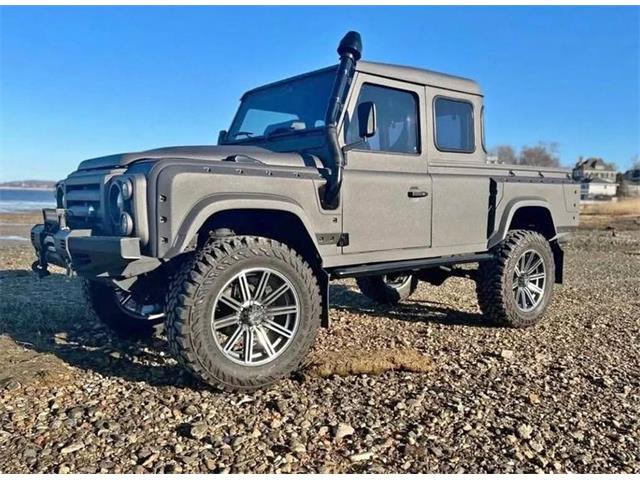 1993 Land Rover Defender 110 (CC-2113039) for sale in Glendale, California