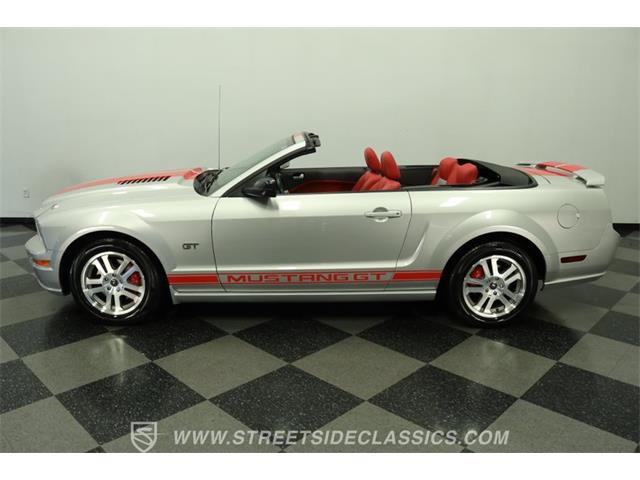 2005 Ford Mustang (CC-2113065) for sale in Lutz, Florida
