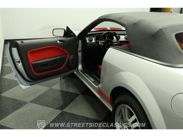 2005 Ford Mustang (CC-2113065) for sale in Lutz, Florida