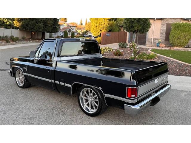 1987 Chevrolet Silverado (CC-2113161) for sale in Cadillac, Michigan