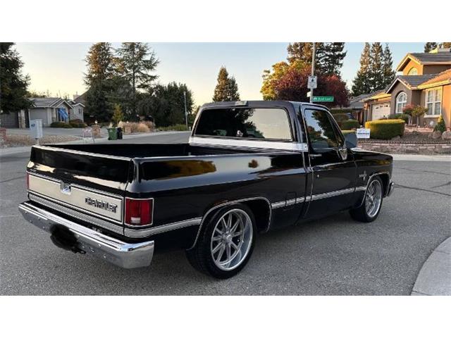 1987 Chevrolet Silverado (CC-2113161) for sale in Cadillac, Michigan