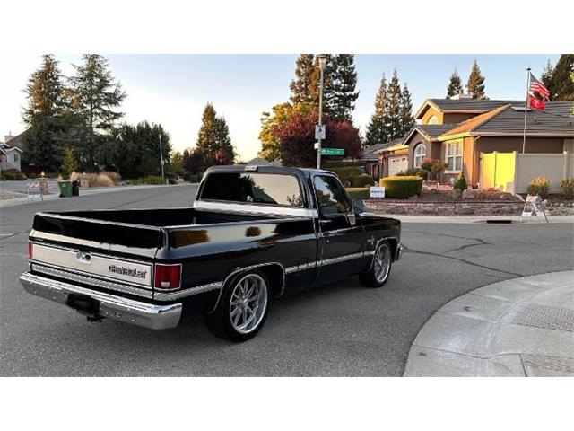 1987 Chevrolet Silverado (CC-2113161) for sale in Cadillac, Michigan