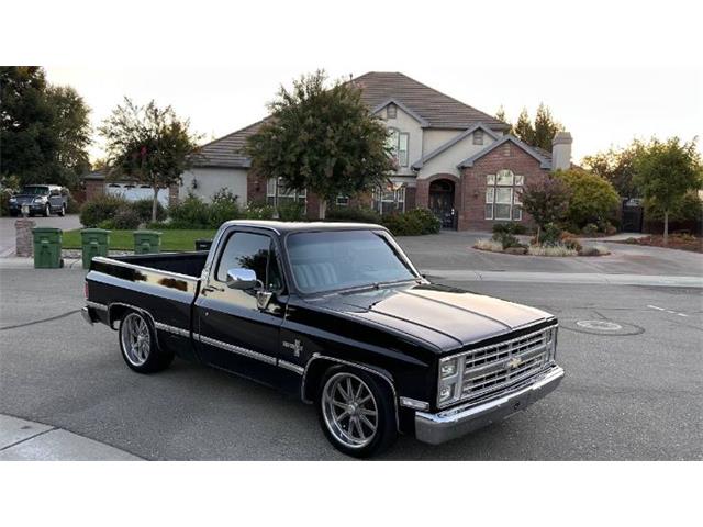 1987 Chevrolet Silverado (CC-2113161) for sale in Cadillac, Michigan