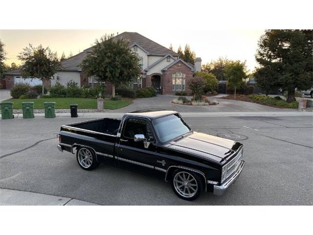 1987 Chevrolet Silverado (CC-2113161) for sale in Cadillac, Michigan