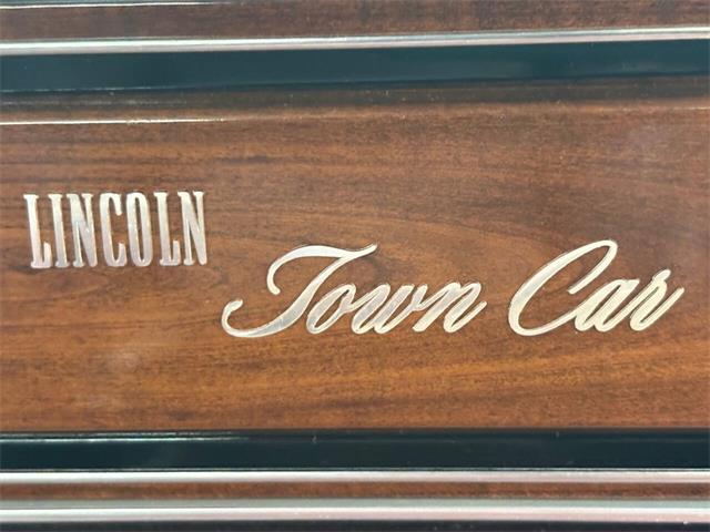 1989 Lincoln Town Car (CC-2113189) for sale in Bradenton, Florida