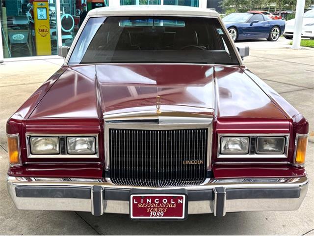 1989 Lincoln Town Car (CC-2113189) for sale in Bradenton, Florida