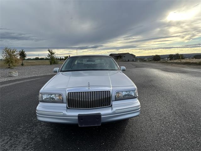 1997 Lincoln Town Car (CC-2113385) for sale in Billings, Montana