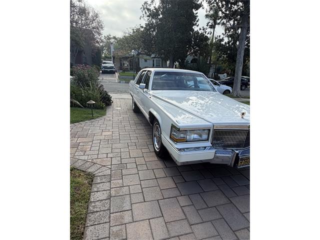 1990 Cadillac Brougham d'Elegance (CC-2113398) for sale in Glendale , California