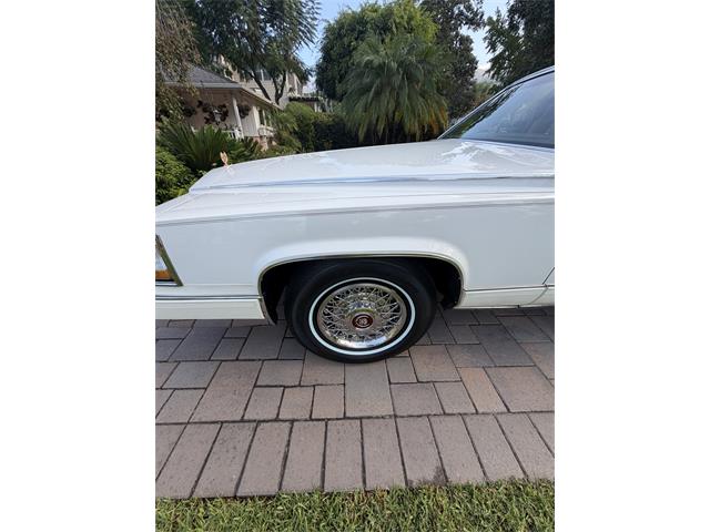 1990 Cadillac Brougham d'Elegance (CC-2113398) for sale in Glendale , California