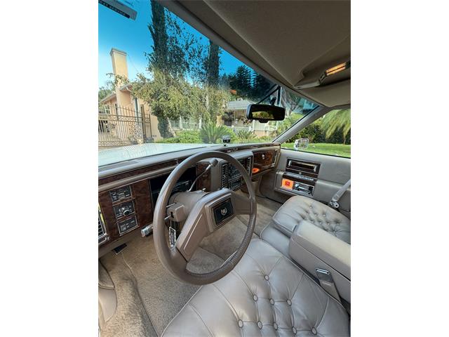 1990 Cadillac Brougham d'Elegance (CC-2113398) for sale in Glendale , California