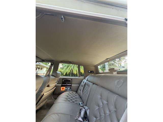 1990 Cadillac Brougham d'Elegance (CC-2113398) for sale in Glendale , California