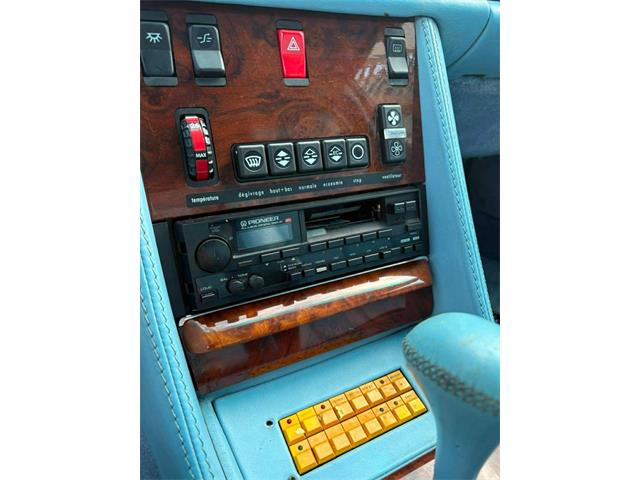 1984 Mercedes-Benz 500 (CC-2113418) for sale in Glendale, California