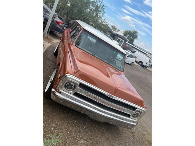 1972 Chevrolet Suburban (CC-2113444) for sale in Glendale, California