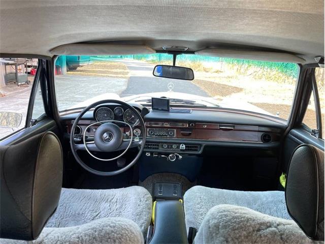 1972 Mercedes-Benz 280SEL (CC-2113468) for sale in Glendale, California
