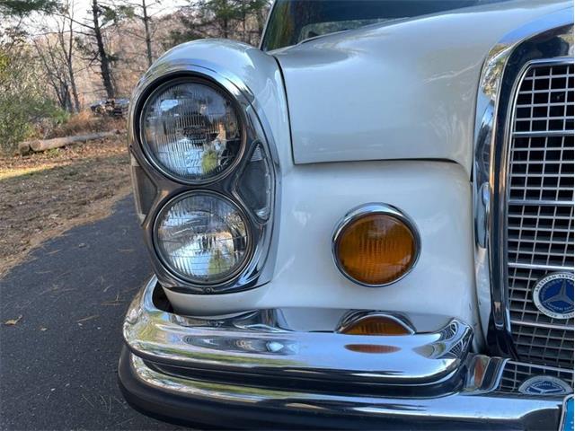 1972 Mercedes-Benz 280SEL (CC-2113468) for sale in Glendale, California