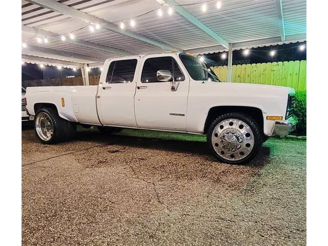 1991 Chevrolet 3500 (CC-2113483) for sale in Glendale, California