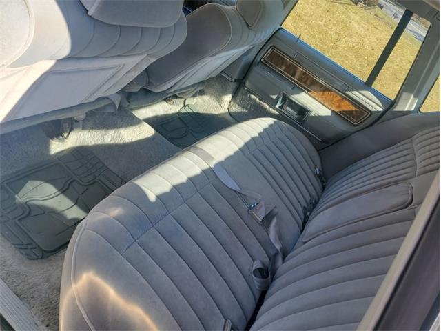 1984 Lincoln Town Car (CC-2113582) for sale in Glendale, California