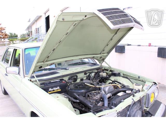 1977 Mercedes-Benz 240D (CC-2113604) for sale in Houston, Texas