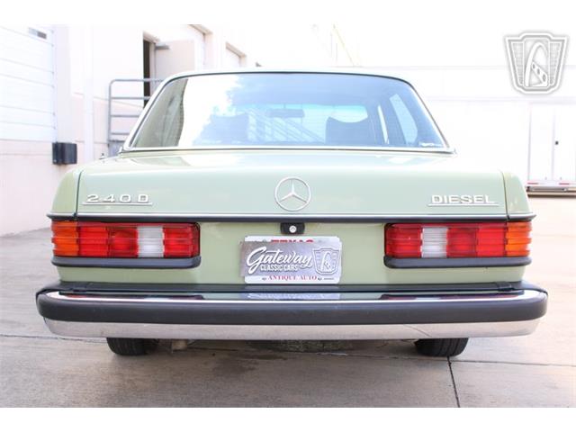 1977 Mercedes-Benz 240D (CC-2113604) for sale in Houston, Texas