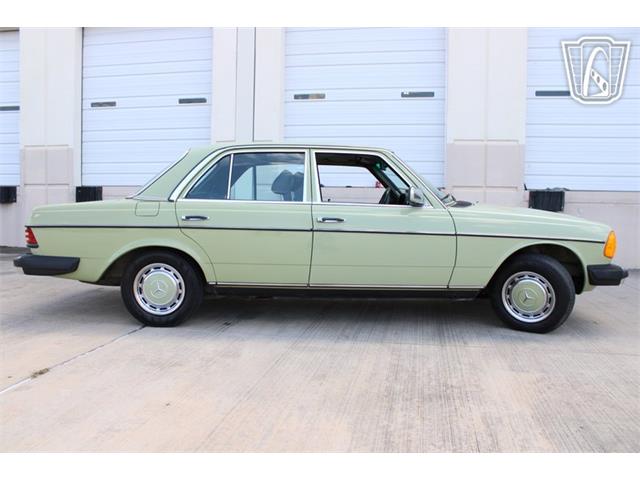 1977 Mercedes-Benz 240D (CC-2113604) for sale in Houston, Texas