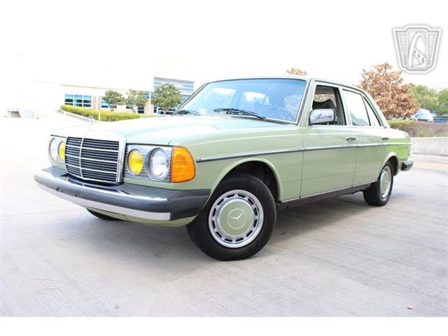 1977 Mercedes-Benz 240D (CC-2113604) for sale in Houston, Texas