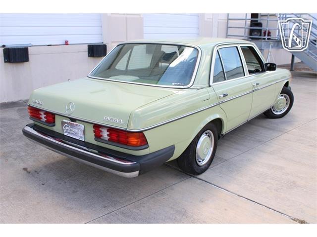 1977 Mercedes-Benz 240D (CC-2113604) for sale in Houston, Texas