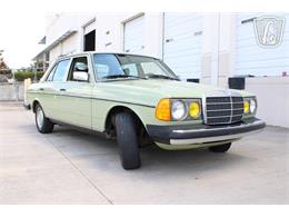 1977 Mercedes-Benz 240D (CC-2113604) for sale in Houston, Texas