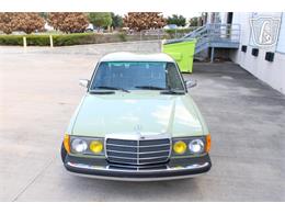 1977 Mercedes-Benz 240D (CC-2113604) for sale in Houston, Texas