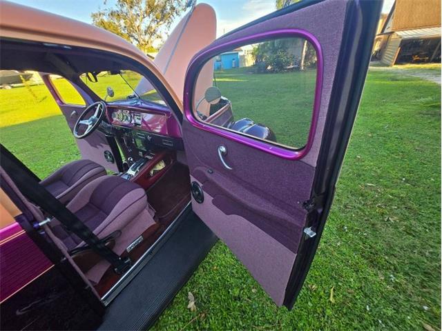 1937 Ford Sedan (CC-2113626) for sale in Glendale, California