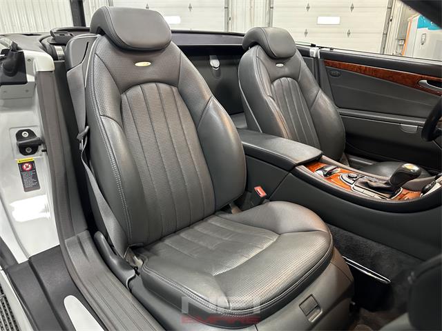 2005 Mercedes-Benz SL-Class (CC-2113678) for sale in North East, Pennsylvania