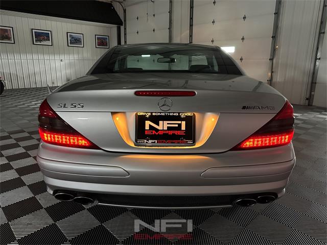 2005 Mercedes-Benz SL-Class (CC-2113678) for sale in North East, Pennsylvania