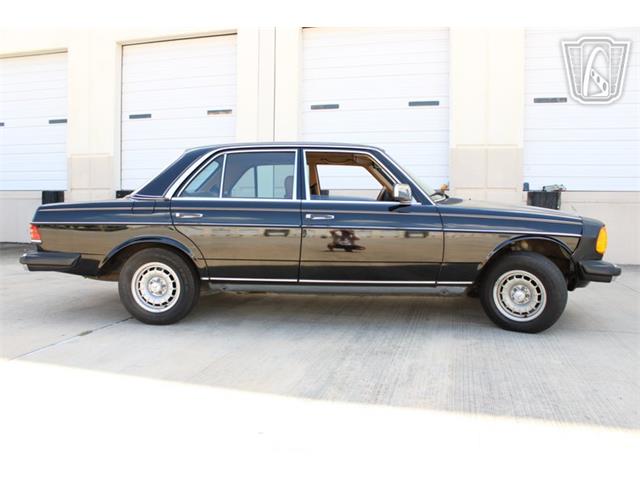 1983 Mercedes-Benz 300D (CC-2113918) for sale in Houston, Texas