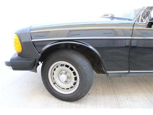 1983 Mercedes-Benz 300D (CC-2113918) for sale in Houston, Texas