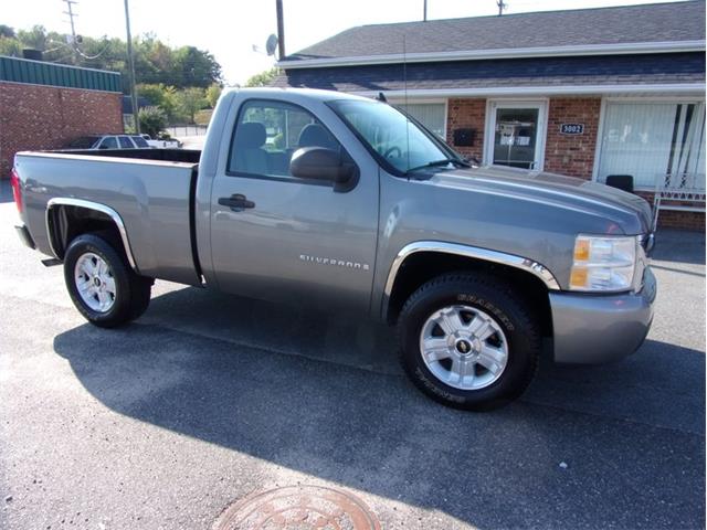 2009 Chevrolet Silverado (CC-2113957) for sale in Greensboro, North Carolina
