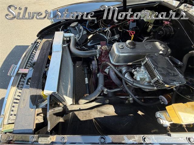 1980 MG MGB (CC-2113972) for sale in North Andover, Massachusetts
